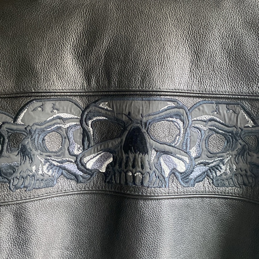 First Classic Leather Motorcycle BikerJacket Skulls - Picture 5 of 13
